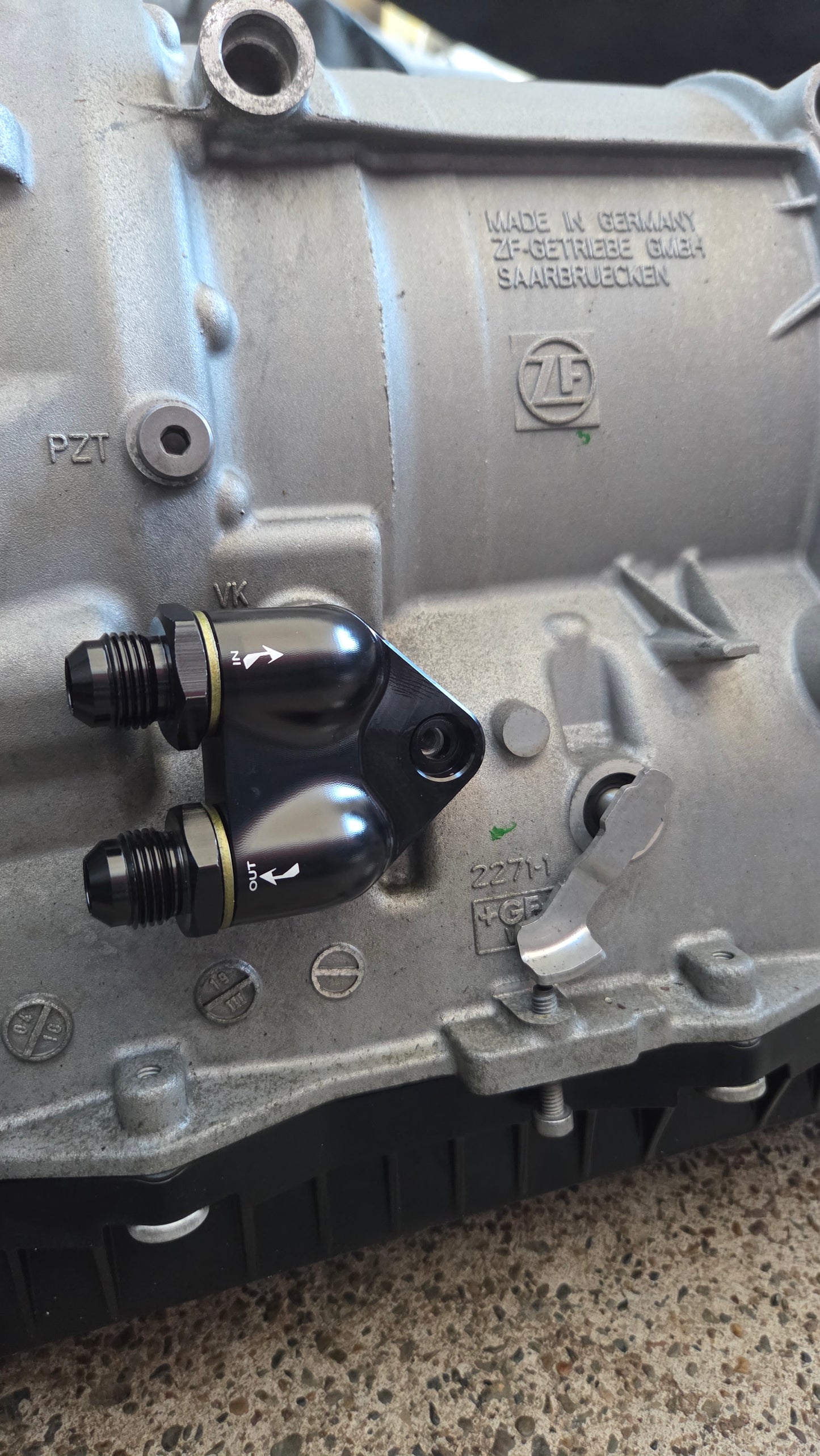 BMW ZF 8HP45/8HP50/8HP70/75/8HP95 Oil Cooler Adapter AN8 8HP BMW