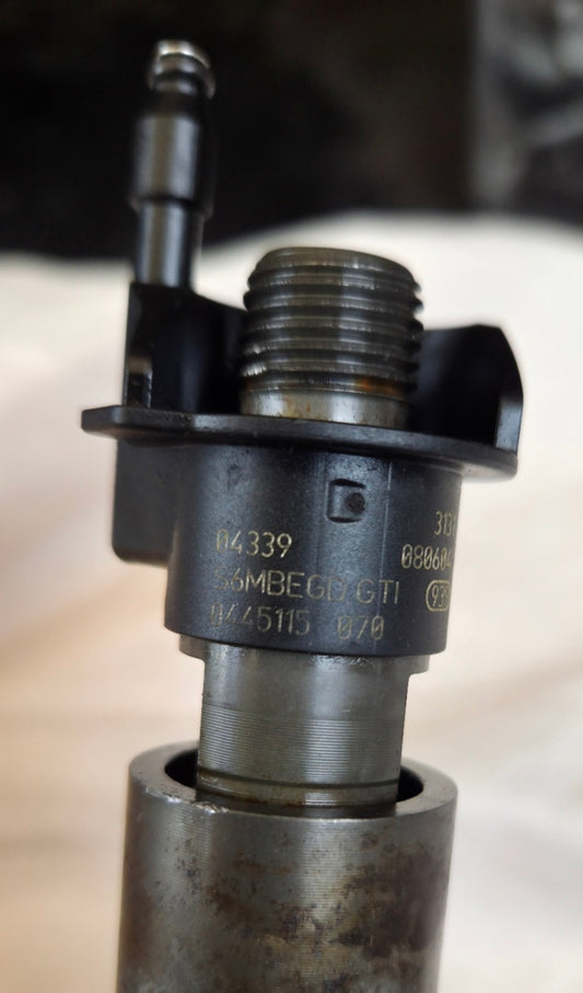 USED BMW M57N2 Injectors 5x available